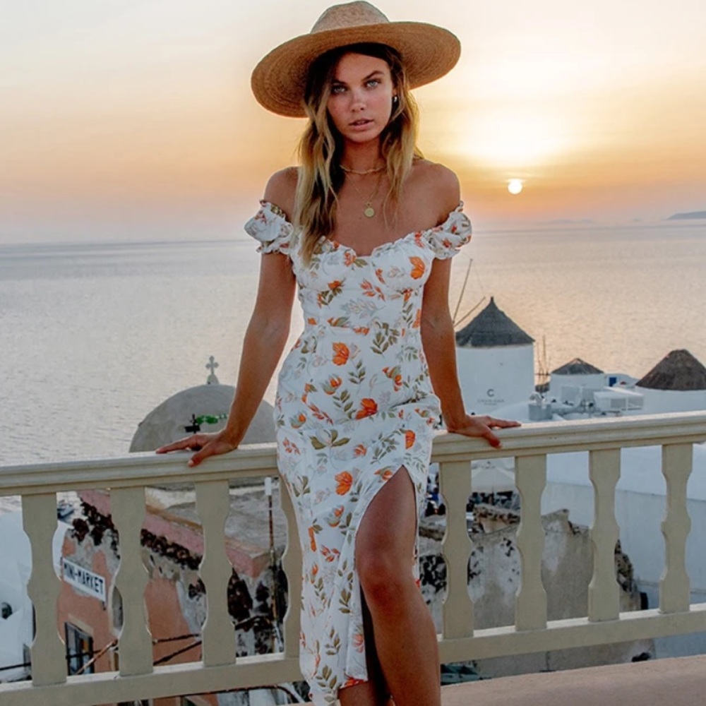 Fortunate One “Mood For Love MIDI Dress”